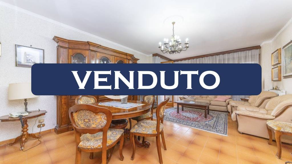 appartamento in vendita a Roma in zona Ponte Mammolo
