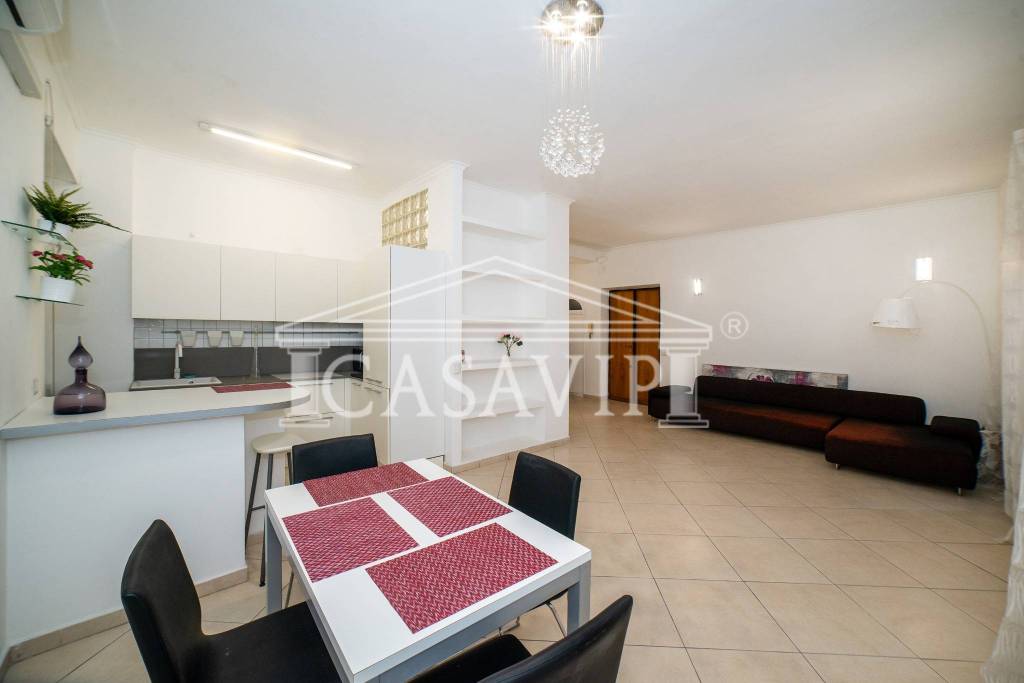 appartamento in vendita a Roma in zona Gianicolense