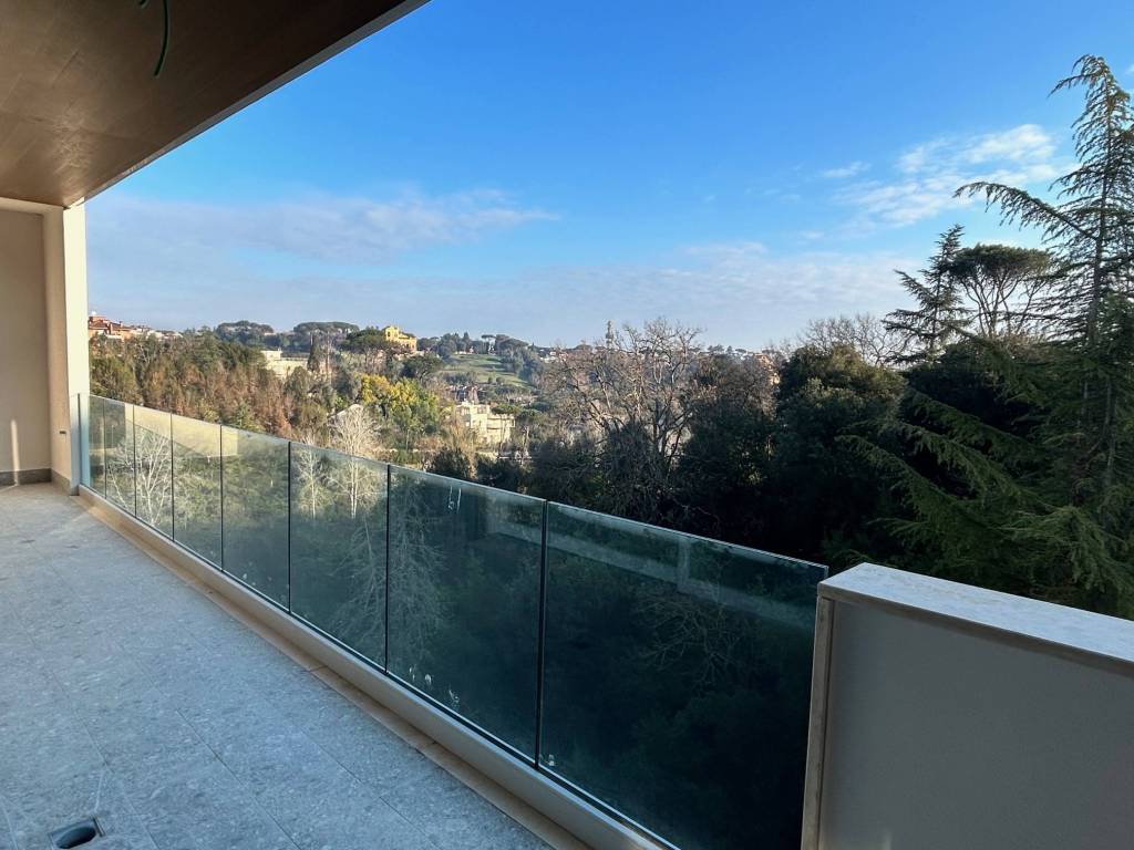 appartamento in vendita a Roma in zona Della Vittoria