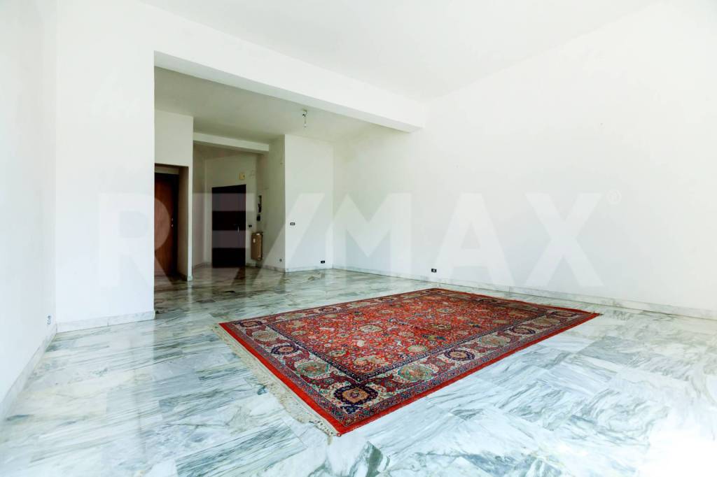 appartamento in vendita a Roma in zona Corviale