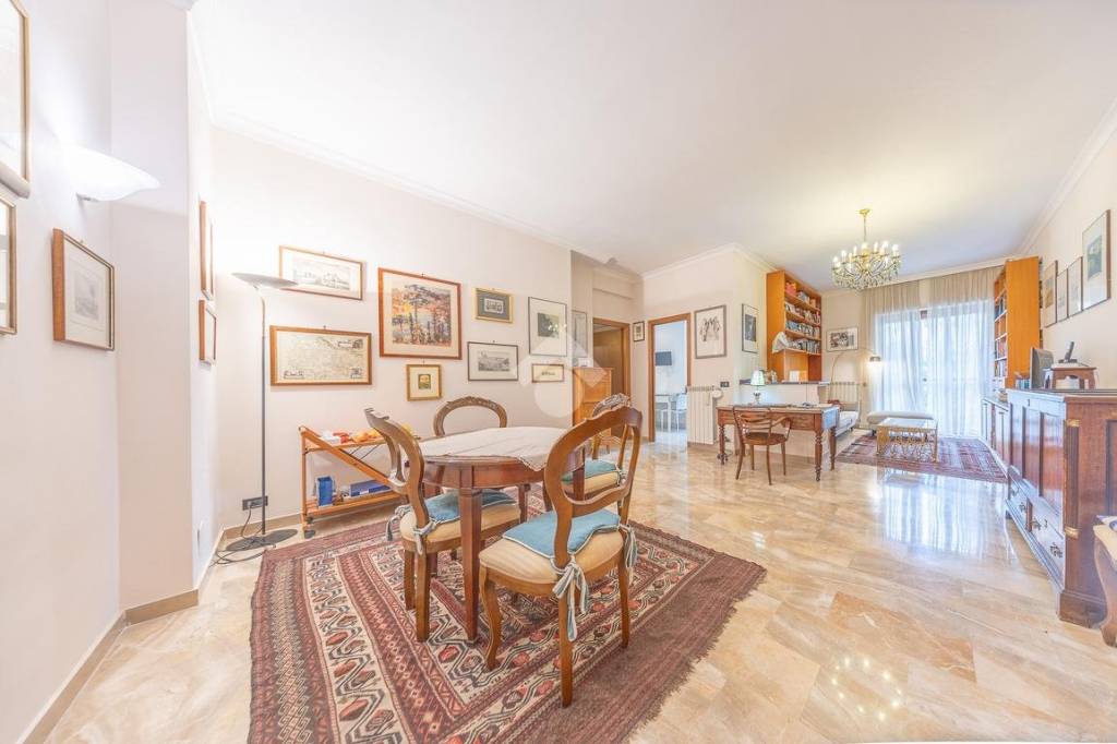 appartamento in vendita a Roma in zona Aurelio