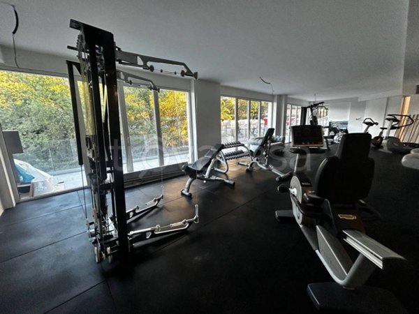 appartamento in vendita a Roma in zona Della Vittoria