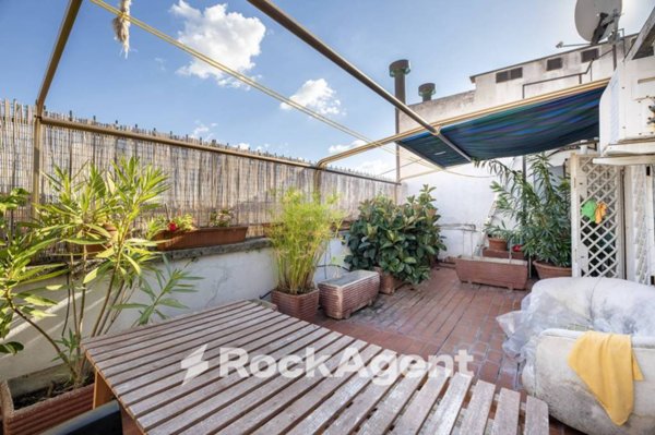 appartamento in vendita a Roma in zona Castro Pretorio