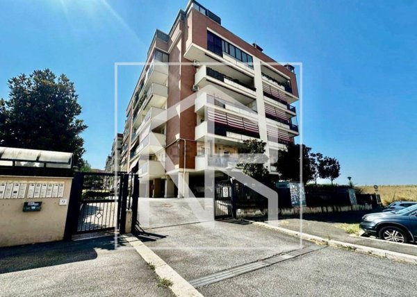 appartamento in vendita a Roma in zona Ponte di Nona