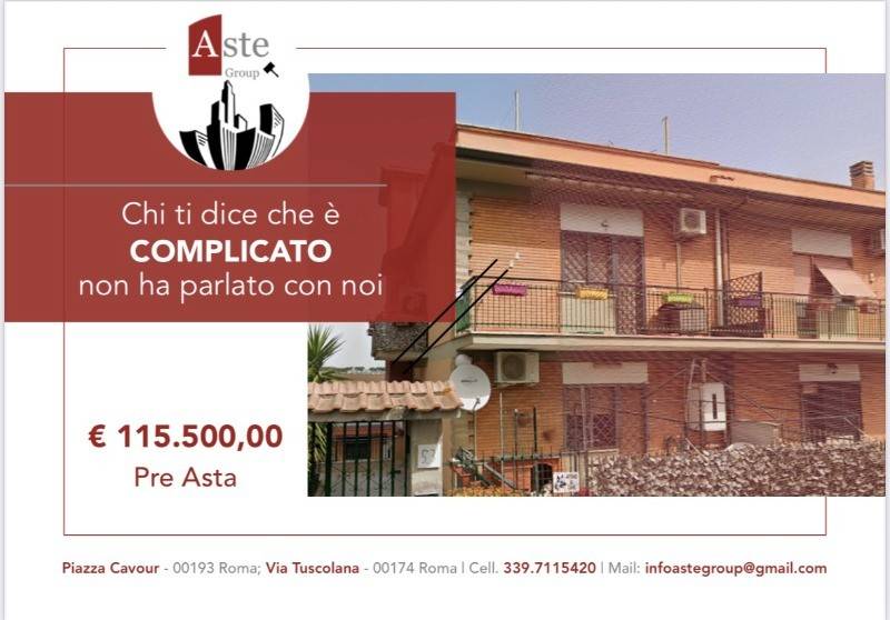 appartamento in vendita a Roma in zona Colle Prenestino