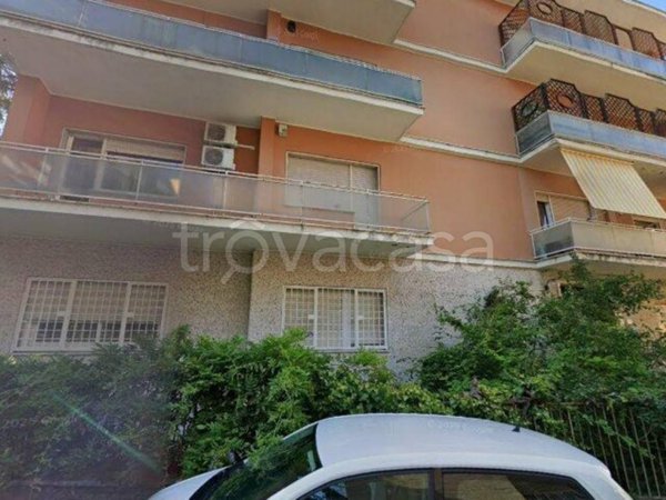appartamento in vendita a Roma in zona Della Vittoria