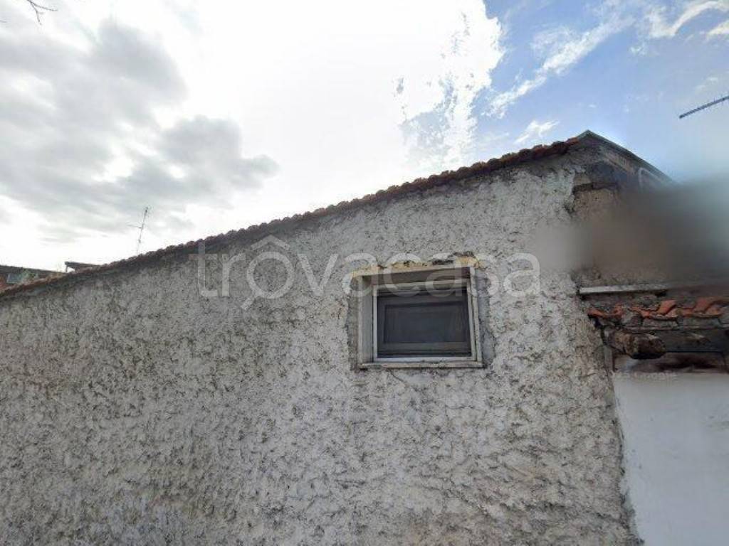 appartamento in vendita a Roma in zona Infernetto