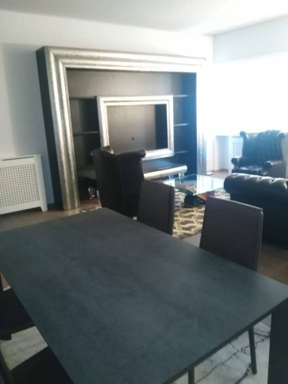 appartamento in vendita a Roma in zona Gianicolense