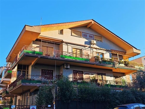 appartamento in vendita a Roma in zona Torrevecchia