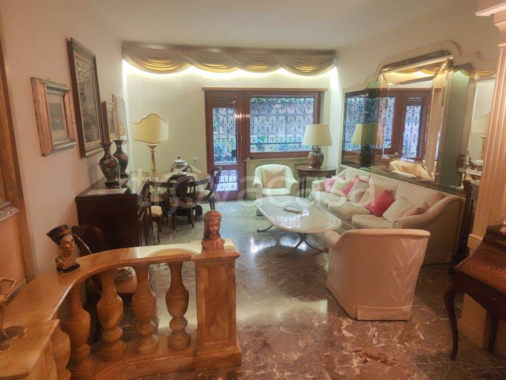 appartamento in vendita a Roma in zona Monte Sacro/Talenti