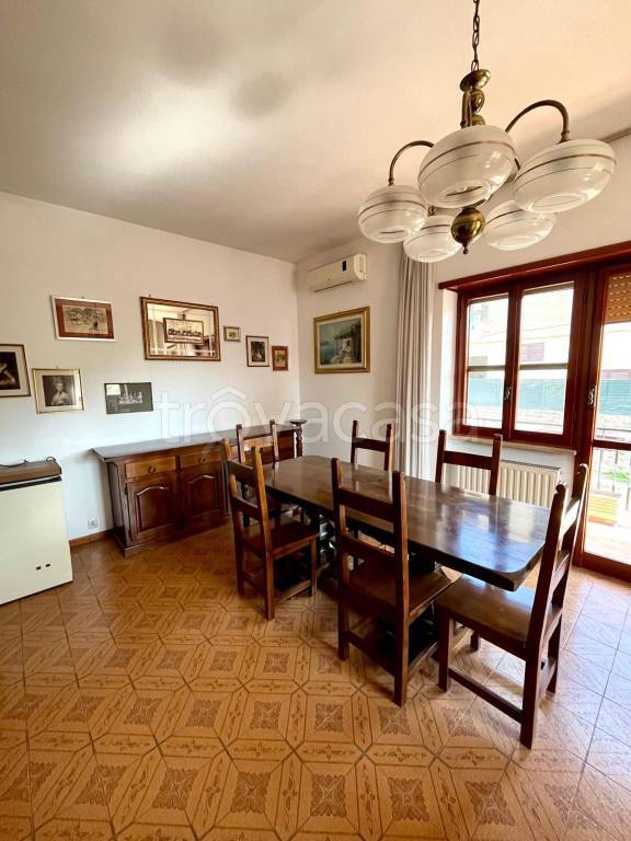 appartamento in vendita a Roma in zona Selva Candida