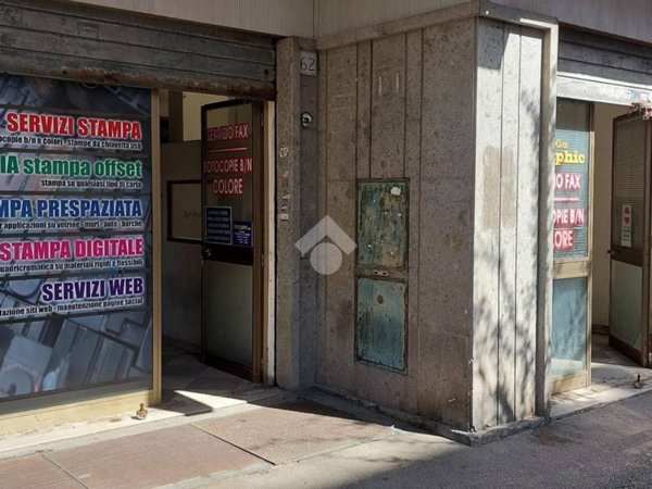 negozio in vendita a Roma in zona Ostia
