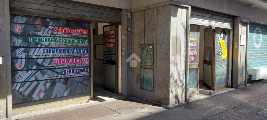 negozio in vendita a Roma in zona Ostia