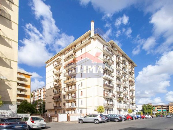 appartamento in vendita a Roma in zona Monte Sacro/Talenti