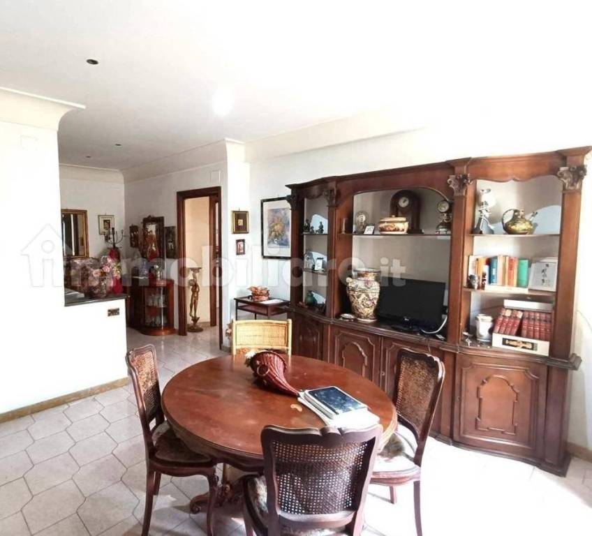 appartamento in vendita a Roma in zona Portuense