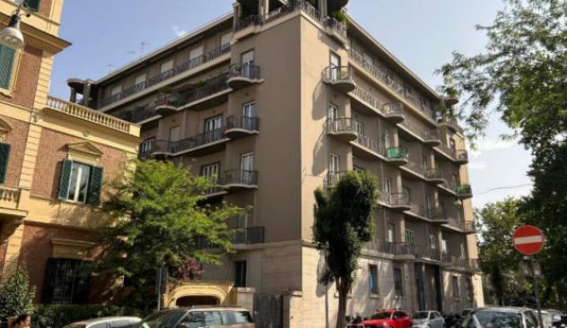 ufficio in vendita a Roma in zona Centro Storico