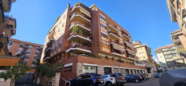 appartamento in vendita a Roma in zona Portuense