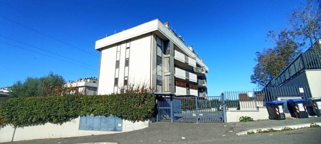 appartamento in vendita a Roma in zona Casalotti