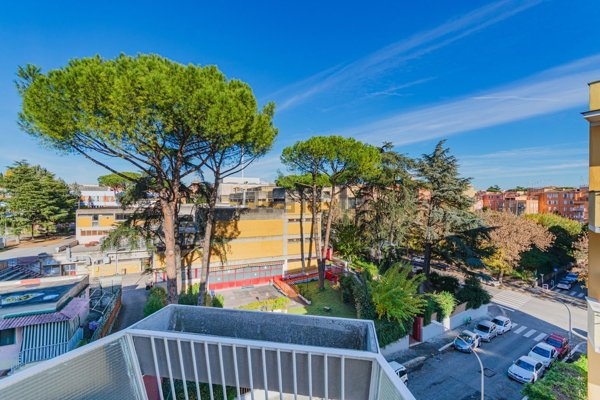 appartamento in vendita a Roma in zona Monte Sacro/Talenti