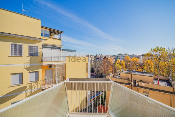 appartamento in vendita a Roma in zona Monte Sacro/Talenti