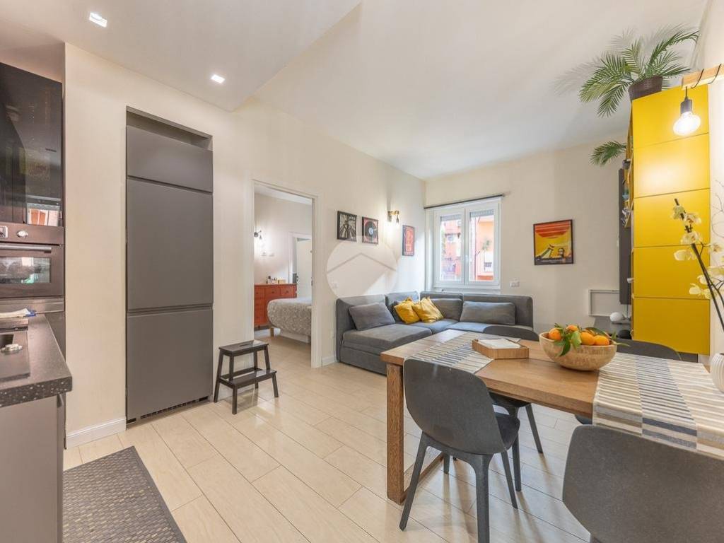 appartamento in vendita a Roma in zona Della Vittoria