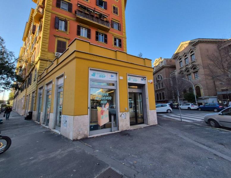 negozio in vendita a Roma