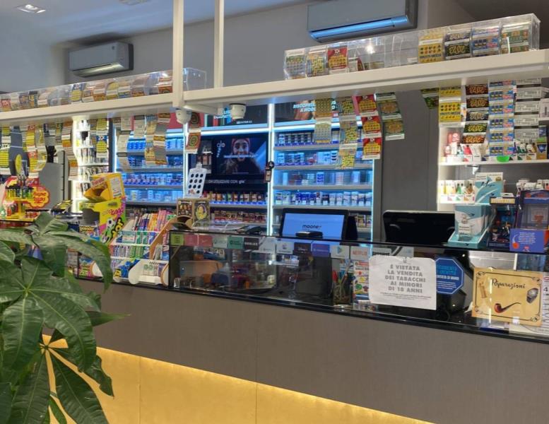 negozio in vendita a Roma