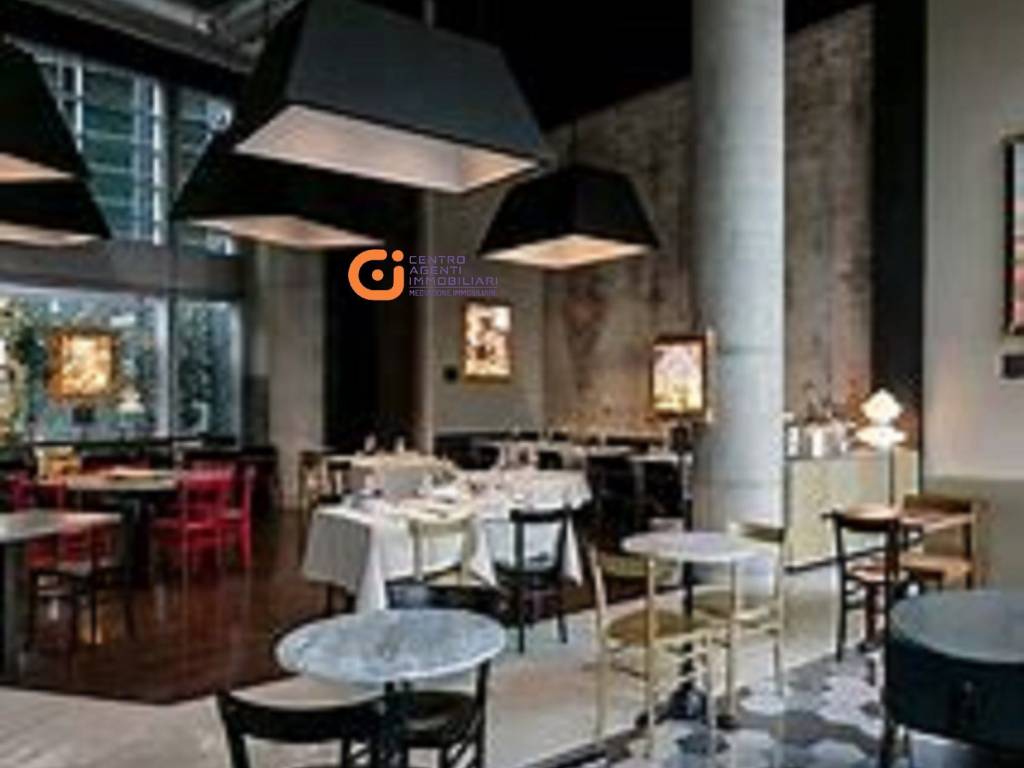 negozio in vendita a Roma in zona Rione Prati