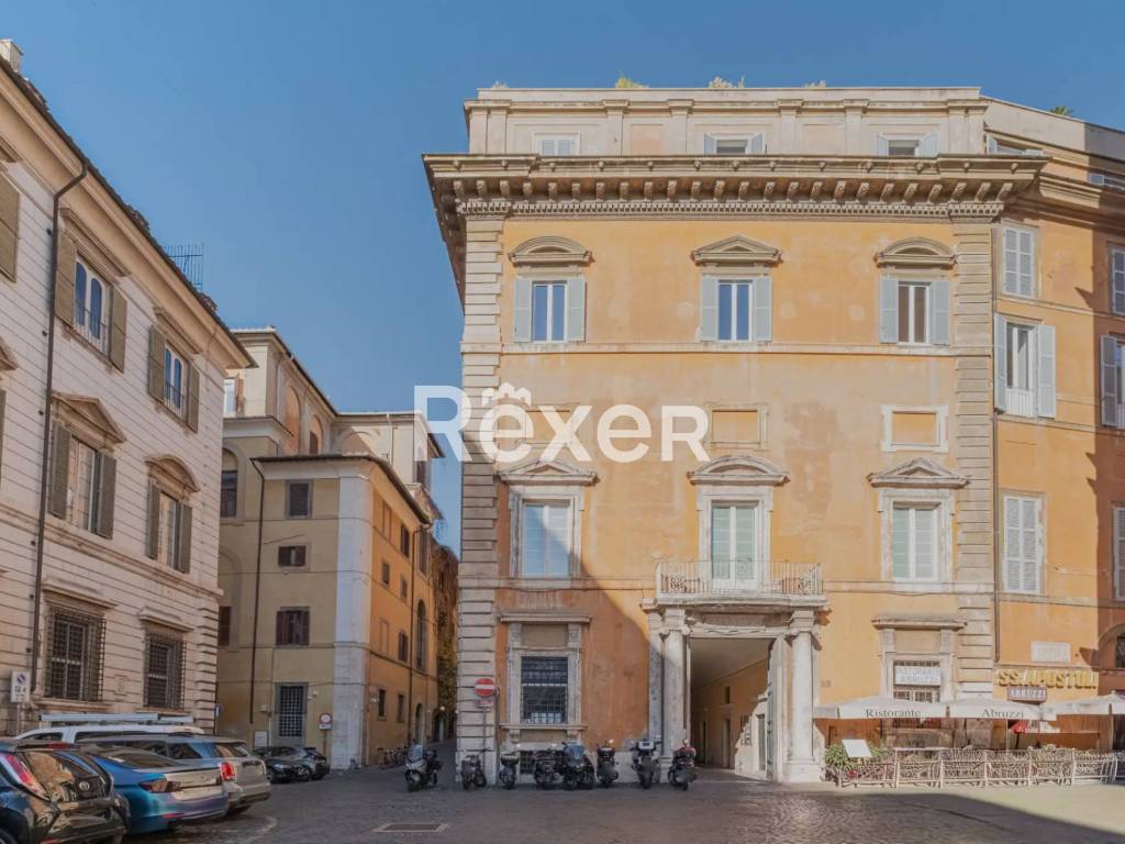 appartamento in vendita a Roma in zona Campo Marzio