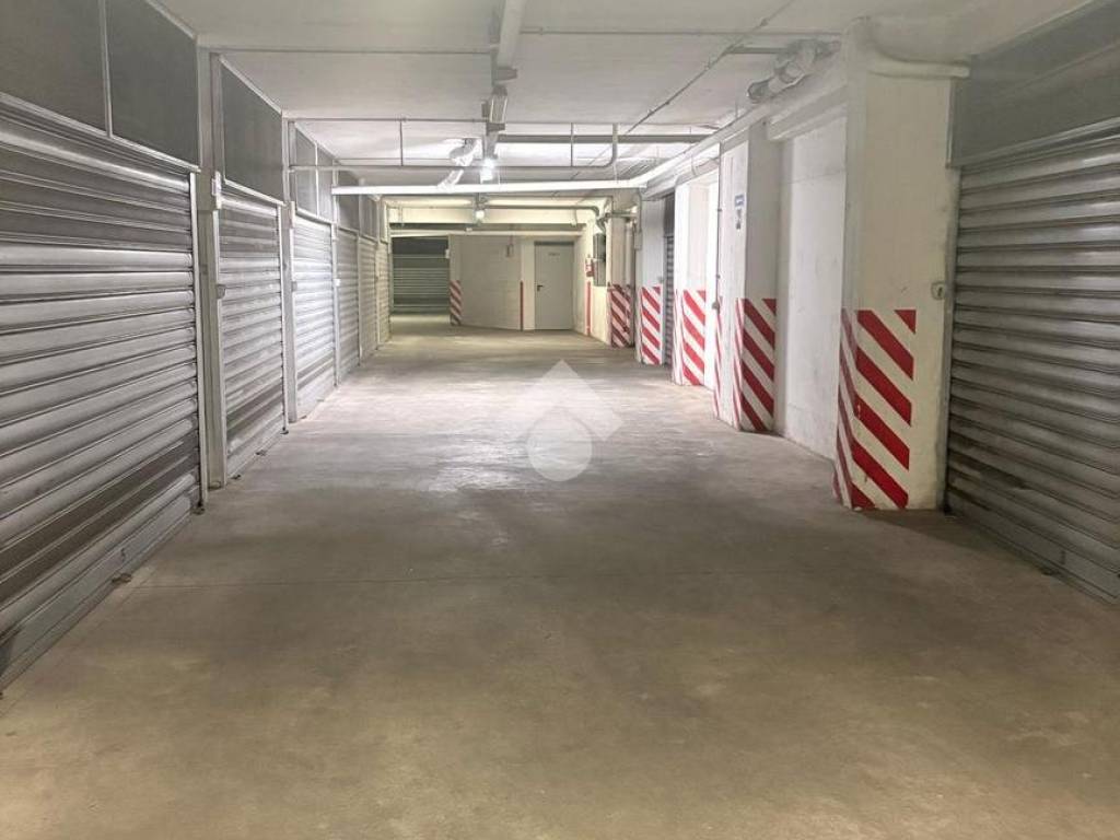 locale di sgombero in vendita a Roma in zona Monte Sacro/Talenti