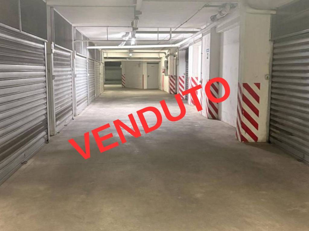 locale di sgombero in vendita a Roma in zona Monte Sacro/Talenti