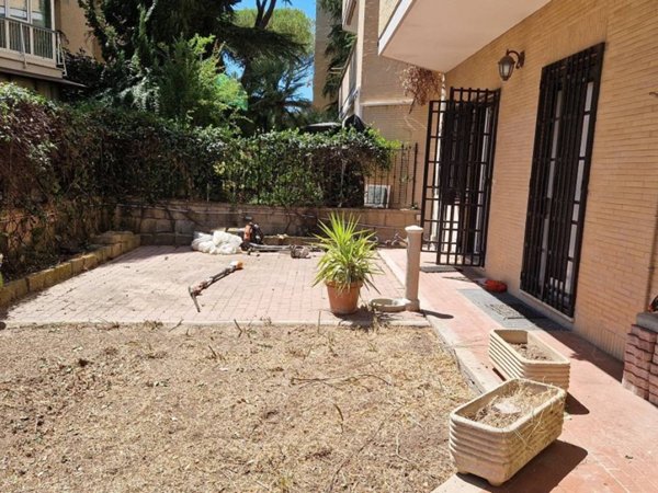 appartamento in vendita a Roma in zona Portuense