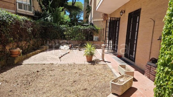 appartamento in vendita a Roma in zona Portuense