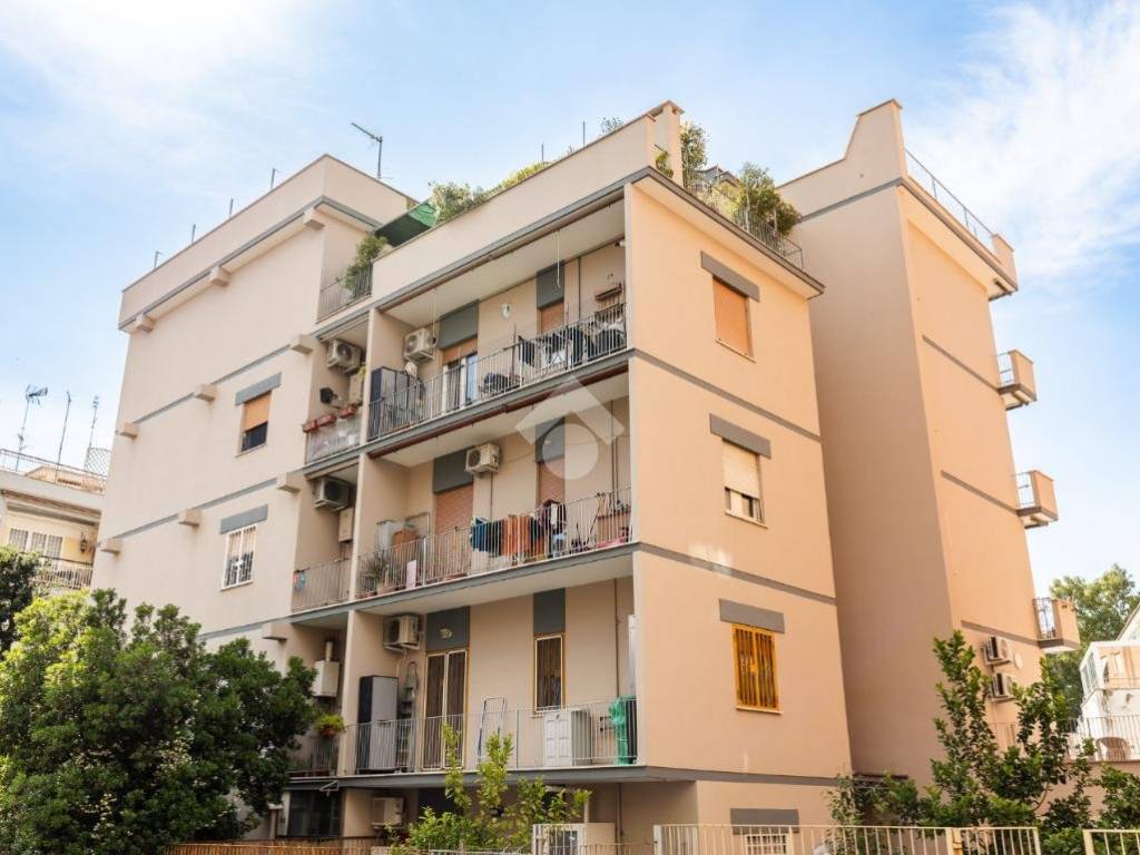 appartamento in vendita a Roma in zona Primavalle