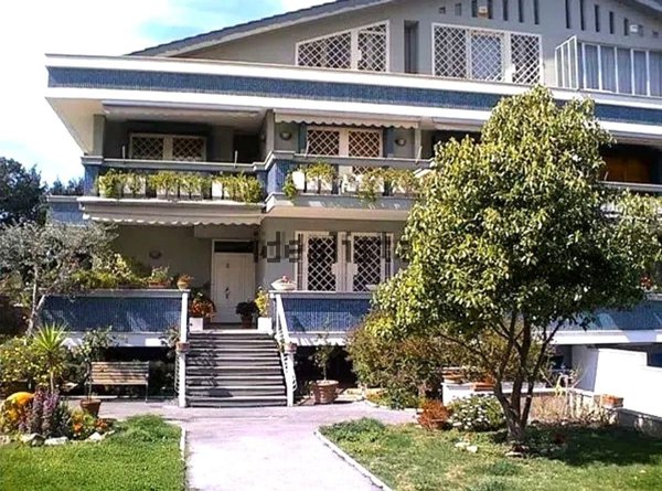 casa indipendente in vendita a Roma in zona Axa