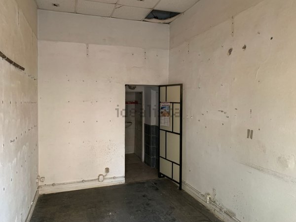 locale di sgombero in vendita a Roma in zona Prenestino-Centocelle