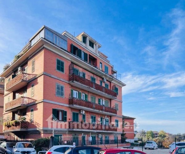 appartamento in vendita a Roma in zona Torrevecchia