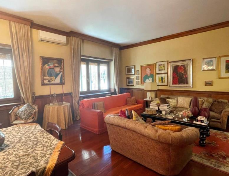 appartamento in vendita a Roma in zona Gianicolense