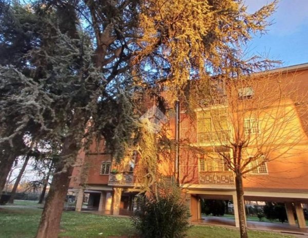 appartamento in vendita a Roma in zona EUR