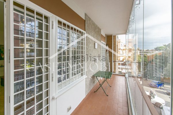 appartamento in vendita a Roma in zona Tor di Quinto