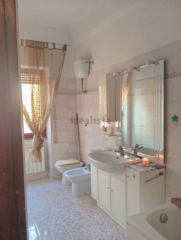 appartamento in vendita a Roma in zona Collatino