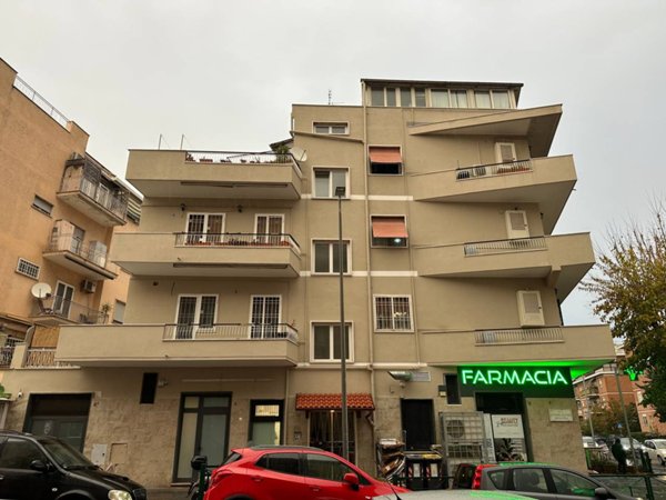 appartamento in vendita a Roma in zona Torrevecchia