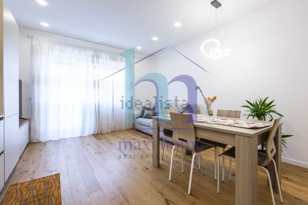 appartamento in vendita a Roma in zona Tomba di Nerone