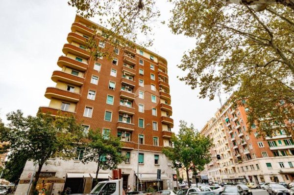 appartamento in vendita a Roma in zona Della Vittoria