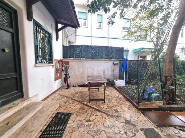 appartamento in vendita a Roma in zona Appio Claudio