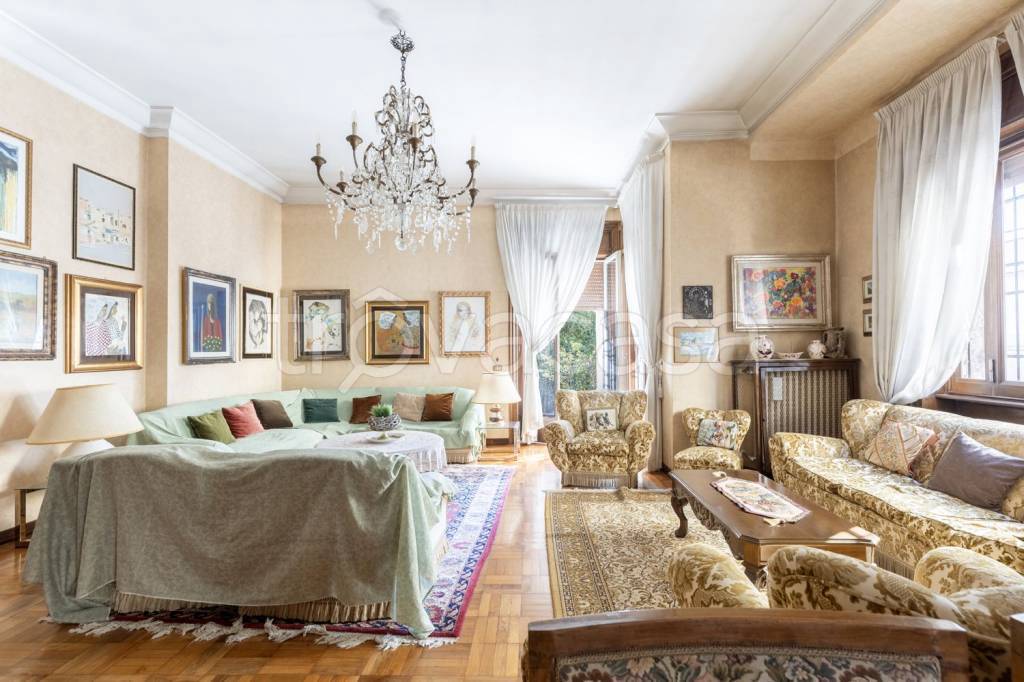 appartamento in vendita a Roma in zona Parioli