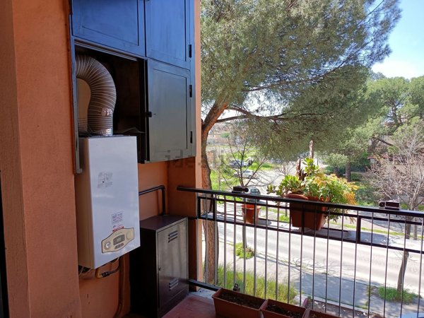 appartamento in vendita a Roma in zona Torre Angela