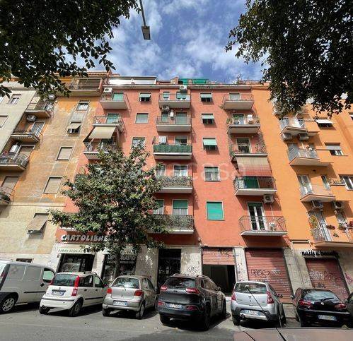 appartamento in vendita a Roma in zona Prenestino-Labicano