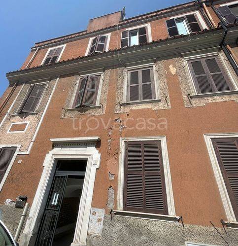 appartamento in vendita a Roma in zona Prenestino-Labicano