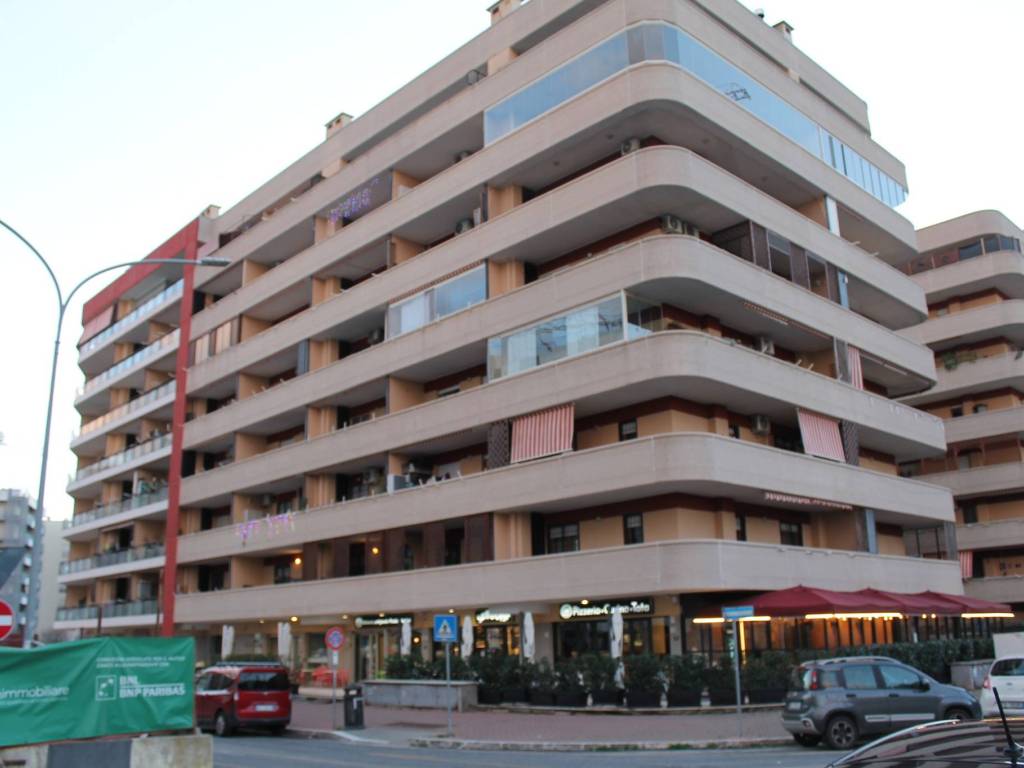 appartamento in vendita a Roma in zona Giuliano Dalmata